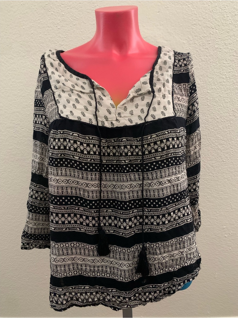 Boho Peasant Blouse Tassel Tie Tribal Print Medium
